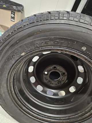 Rueda de coche TIGAR