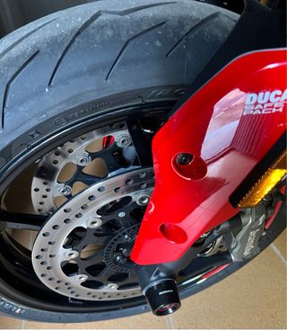 Ducati Hypermotard 950