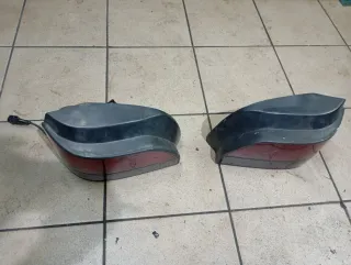 Pilotos Traseros Clio 16v