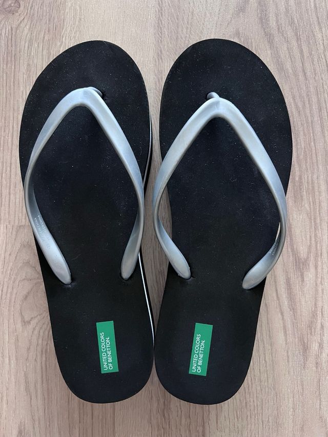 Chanclas Benetton Negras Talla 39