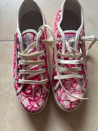 Zapatillas Geox rosas sin estrenar