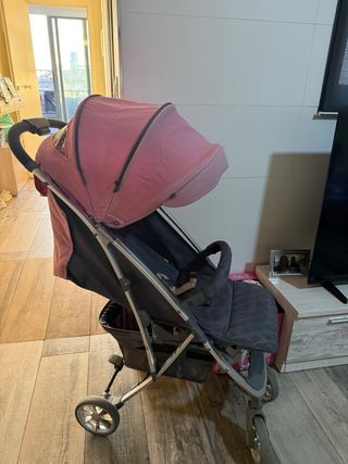 Carrito de paseo rosa y negro