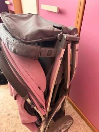 Carrito de paseo rosa y negro