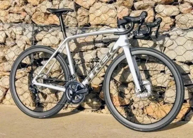 RUEDAS CARBONO 38 MM — SUBEN, GIRAN Y NO SE QUEJAN