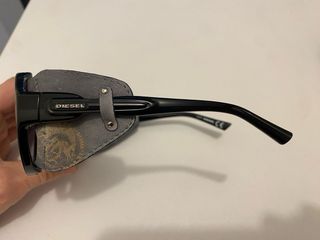 Occhiali Diesel Aviator Nero Oro