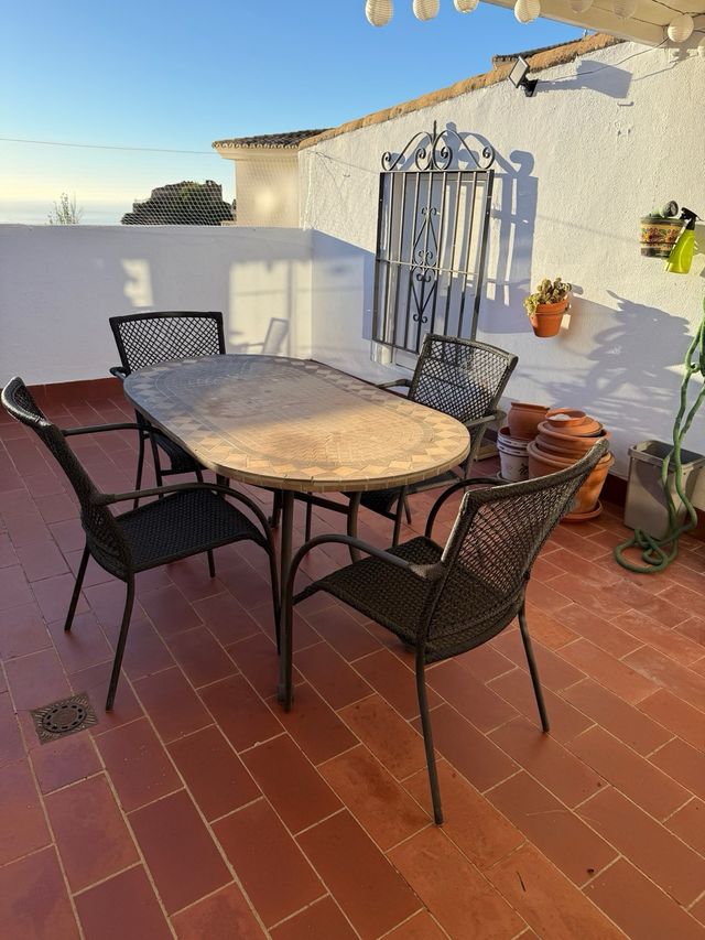 Mesa mosaico con 4 sillas