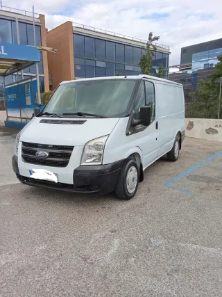 Ford Transit 2012
