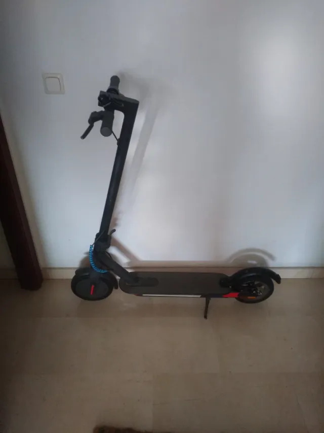 Patinete Eléctrico Negro