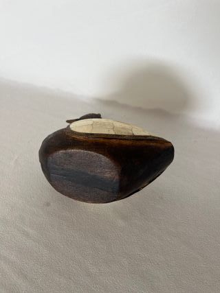 Statuetta antica in legno e osso