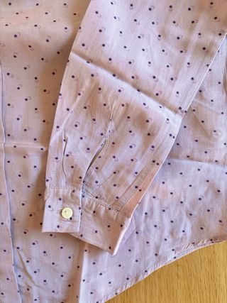 Camicia lilla con stelline e lune