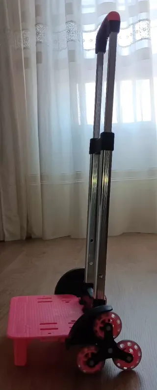 Mochila con ruedas y carro escolar