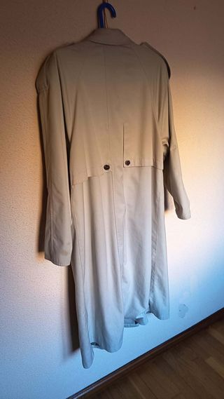 Gabardina Beige Talla 40