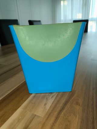 Jarra para lavar pelo bebés y niños