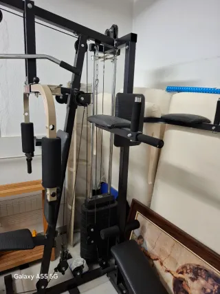 Máquina de gimnasio multifunción
