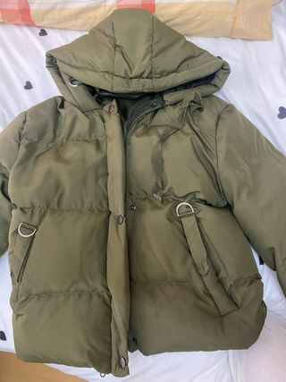 Cazadora acolchada verde caqui invierno