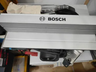 Sierra Ingletadora Bosch