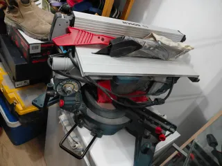 Sierra Ingletadora Bosch