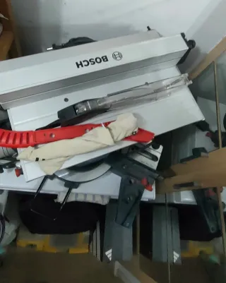 Sierra Ingletadora Bosch