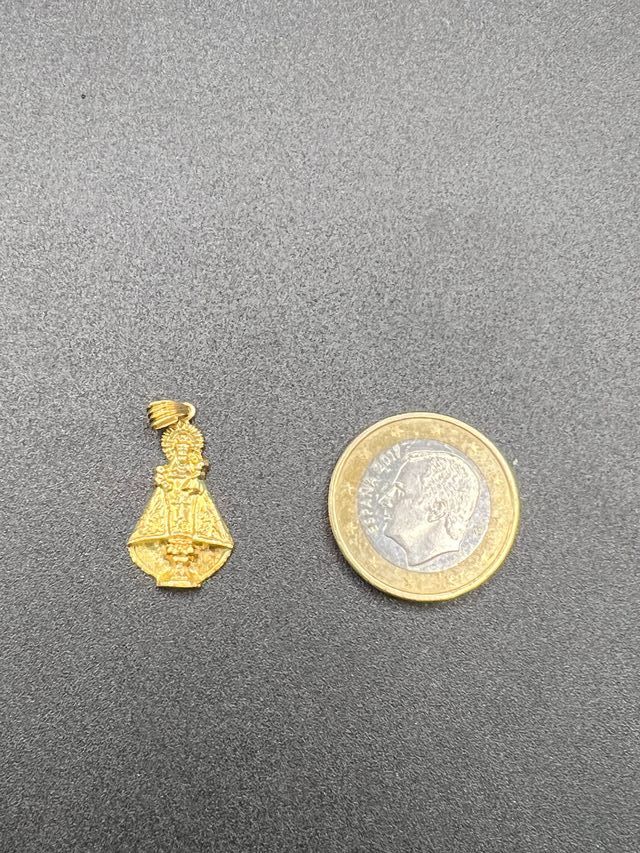 Ciondolo in oro 18k 2,74 gr.