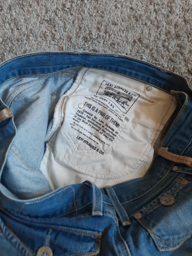 Pantalón Levis 504 Straight Azul