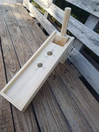 Tabla para machacar aceitunas