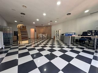 Nave industrial en venta en Montigalà -Sant Crist en Badalona