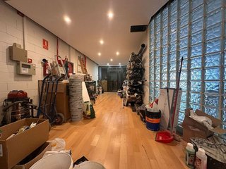 Nave industrial en venta en Montigalà -Sant Crist en Badalona