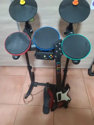 Batería, Guitarra, Micrófono y Juegos Xbox