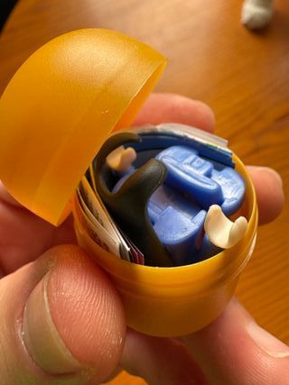 Playmobil Batgirl Kinder Huevo DC Comics