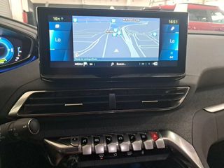 Peugeot 3008 Hybrid 225 e-EAT8 Allure Pack