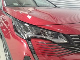 Peugeot 3008 Hybrid 225 e-EAT8 Allure Pack