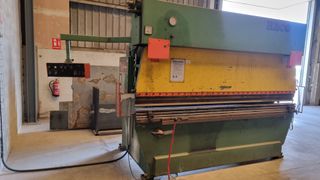 Prensa Plegadora HACO C-PPB 30135