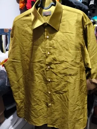Camisa vintage Liza verde oliva precioso color
