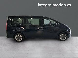 Hyundai Staria 2.2 CRDI Maxx 9S