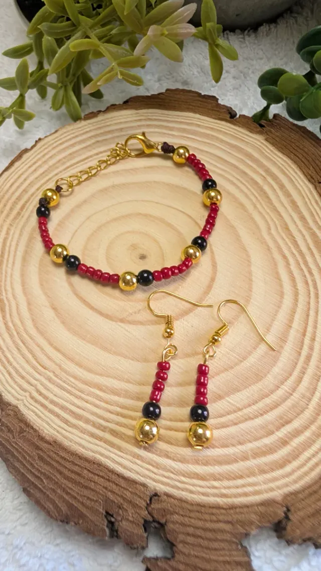 Conjunto Pulsera y Pendientes Rojo y Dorado