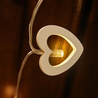 Guirnalda Corazones de madera LED Cálida - Chollo