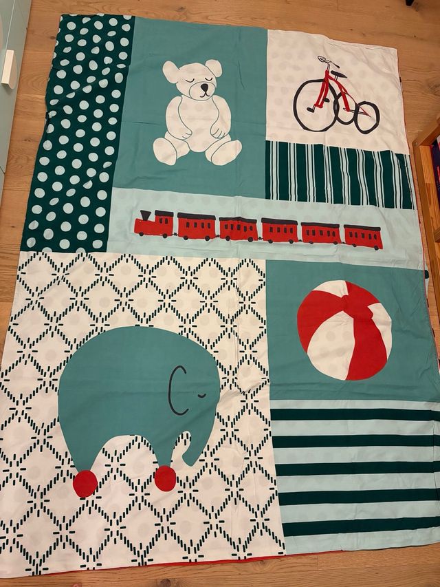 Copripiumino per bambini con orsetto e trenino