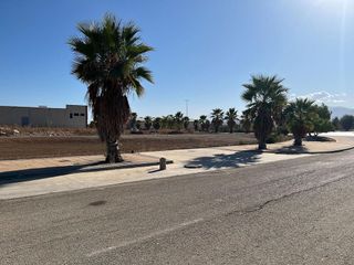 Terreno en venta en Renfe - Bulevar 1º y 2º Fase en Jaén