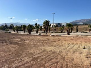 Terreno en venta en Renfe - Bulevar 1º y 2º Fase en Jaén