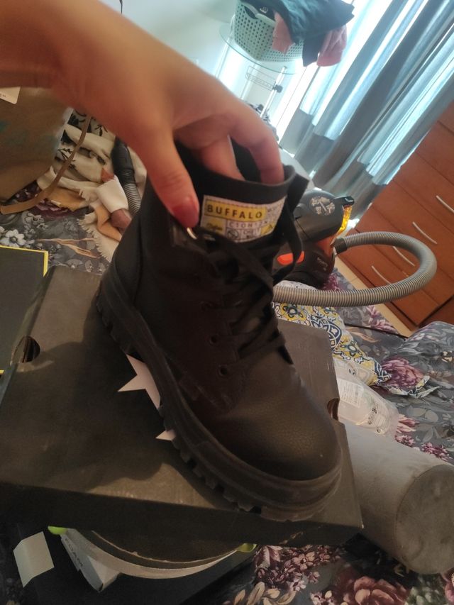 Botas Buffalo Negras