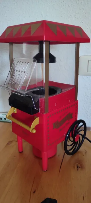 Máquina de Palomitas Roja Estilo Circo