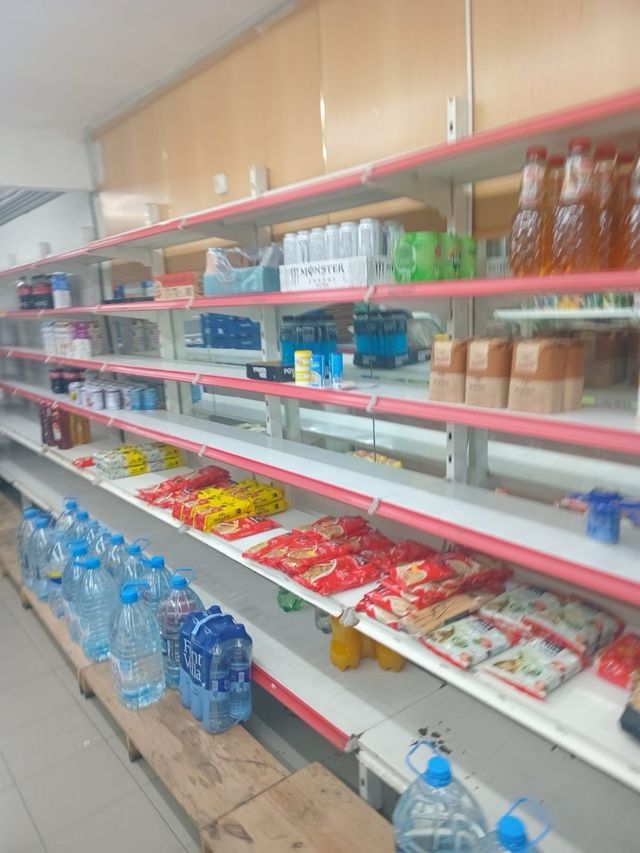 Estanterías metálicas