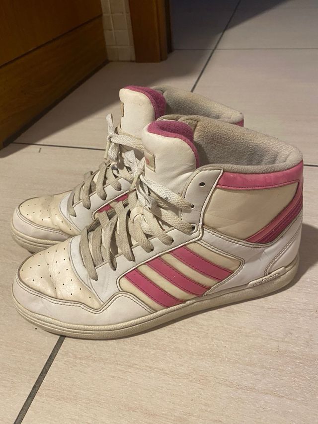 Scarpe Adidas alte bianche e rosa