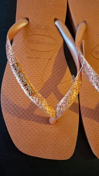 Havaianas douradas e rosas tam 37/38