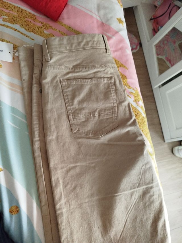 Pantalón Álvaro Moreno Talla 40 Beige