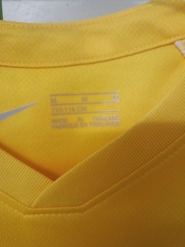 Traje FC Barcelona Niño Talla M (110-116cm)