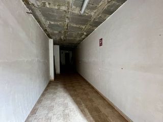 Local comercial en venta en Centelles