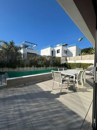 Chalet en alquiler en Lomas de Marbella Club - Puente Romano en Marbella