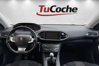 Peugeot 308 2016