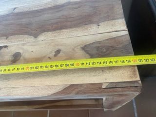 Mueble aparador estantería madera maciza.